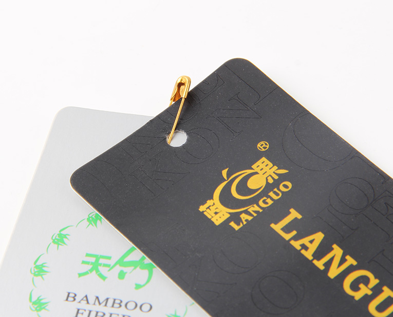 廣州吊牌定做為何這么喜歡整體增減壓來(lái)調(diào)整燙金壓力？