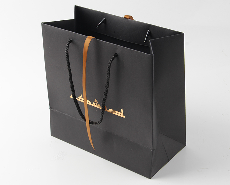 高檔禮品袋廠統(tǒng)計01年以來，絲印技術(shù)的起伏市場